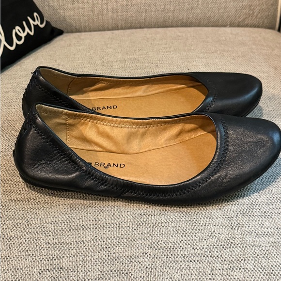 Lucky Brand Black Leather Flats Womens size 7 - Picture 5 of 6